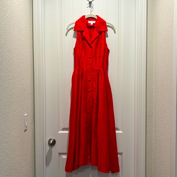 Luciano Tempesta Dresses & Skirts - Luciano Tempesta Sz 6 red silk